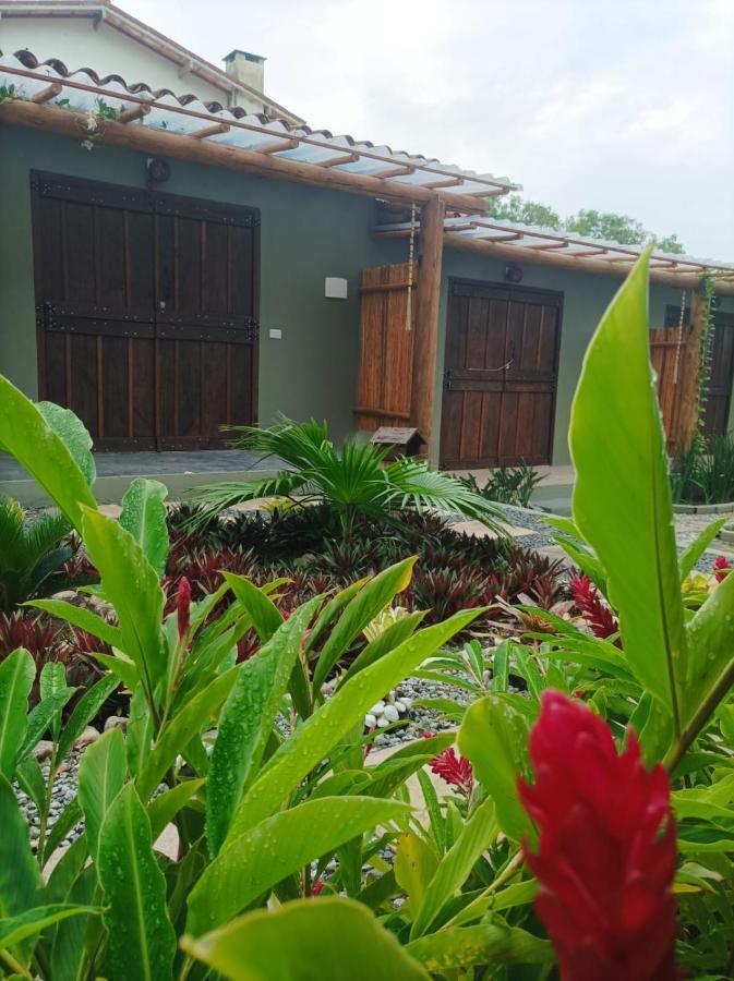 Casa De Ioio Arraial Bed & Breakfast ปอร์โตเซกูโร ภายนอก รูปภาพ
